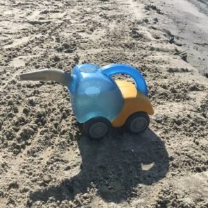 Sand Play Tanker Truck with Funnel - HABA USA