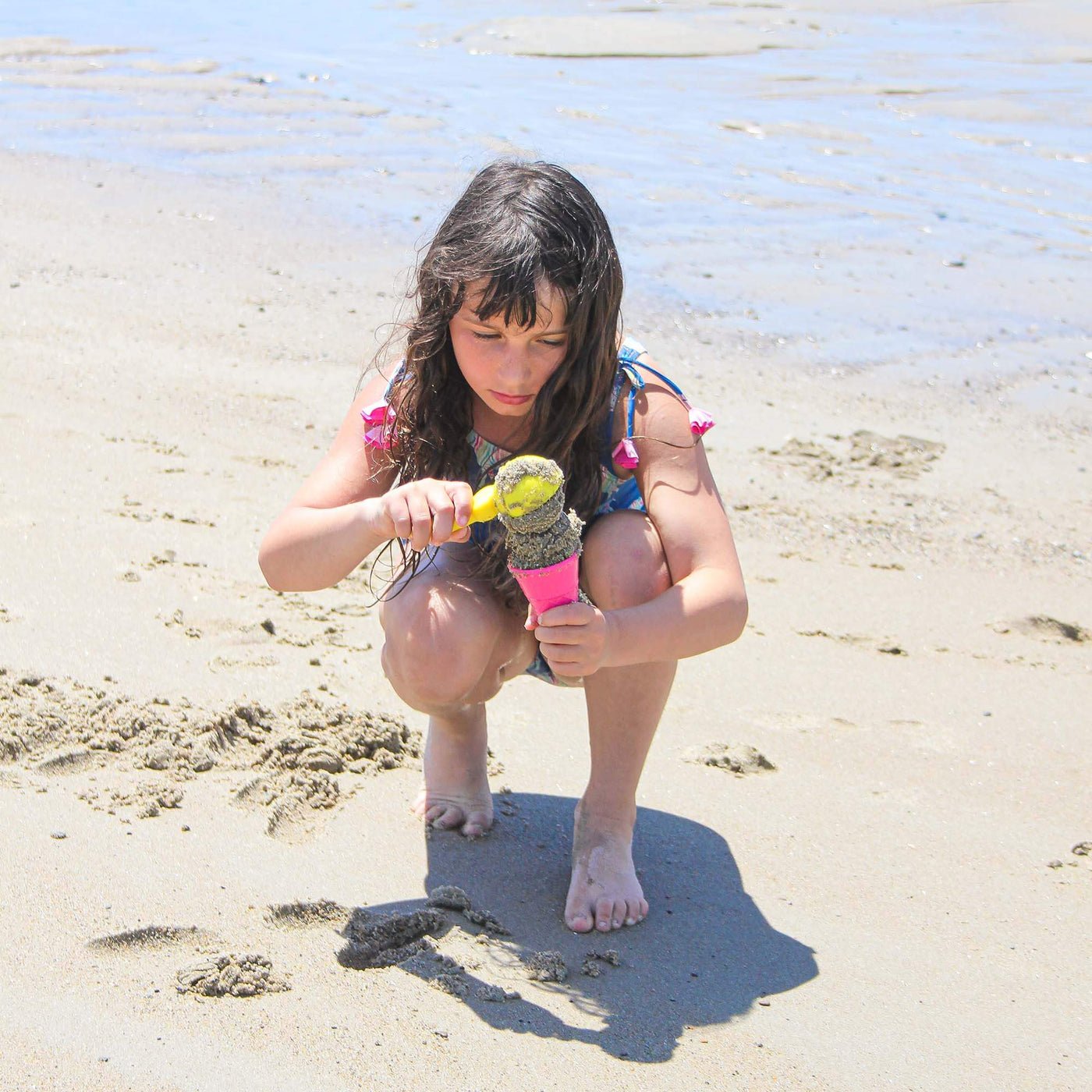 Ice Cream 5 Piece Set with 4 Cones and a Scoop - HABA USA