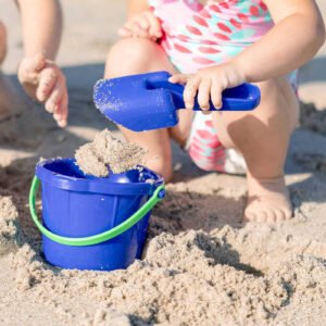 Sand Scoop Small (assorted colors) - HABA USA